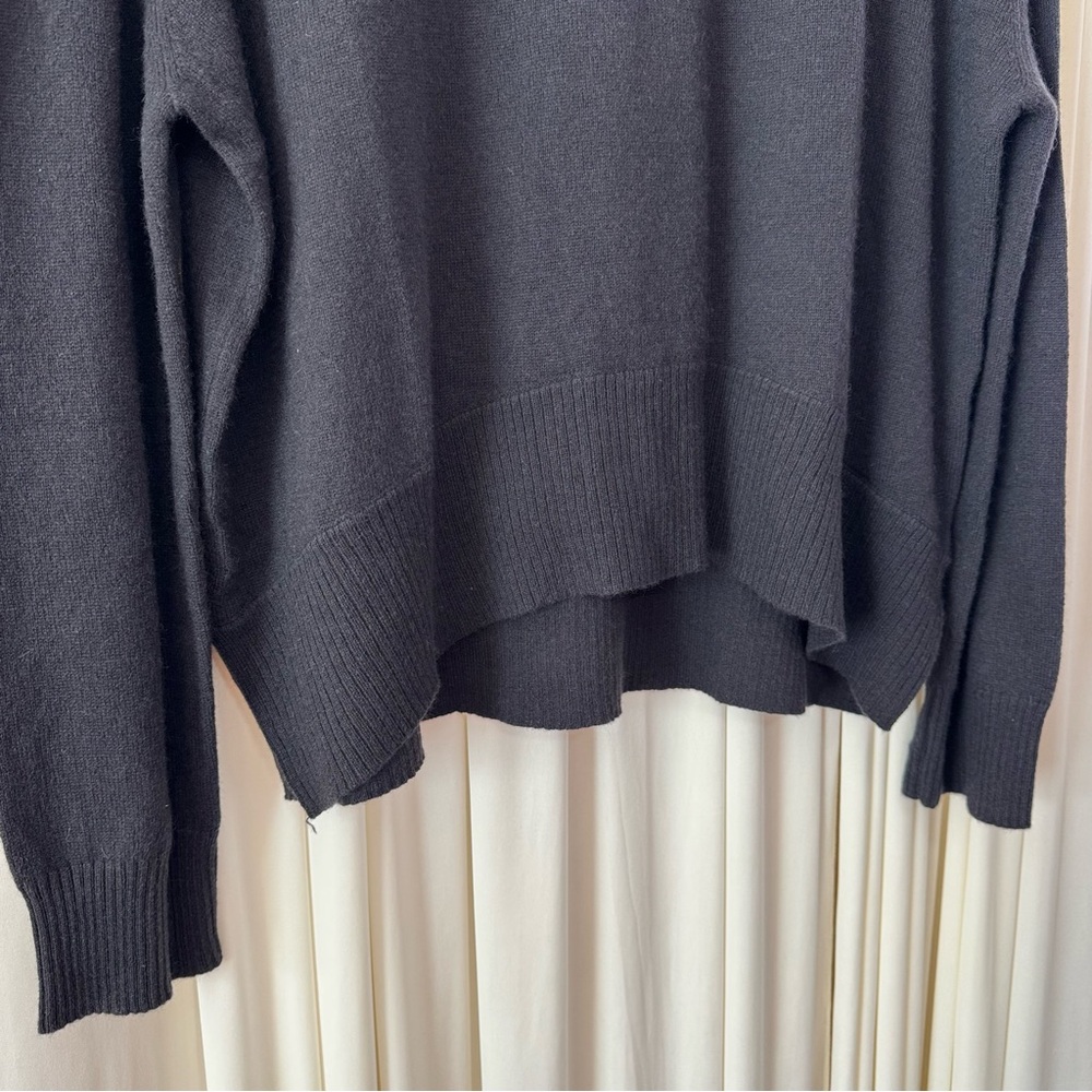 Enza Costa Black 100% Cashmere Long Sleeve Crewneck Sweater Sz Large‎ Winter - Picture 5 of 7